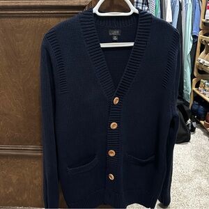 J Crew Men’s Navy Blue Organic Cotton Cardigan Sweater – Wooden Buttons Medium